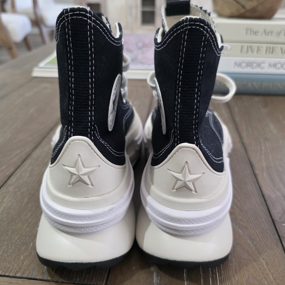 Converse Run Star Legacy CX, Women's Size 7.5, NWT - Picture 5 of 9